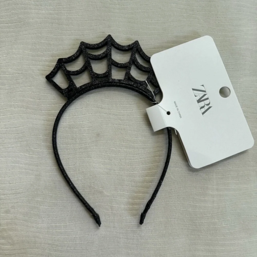 NWT Zara girls kids Black glitter spider web Crown Headband Halloween costume